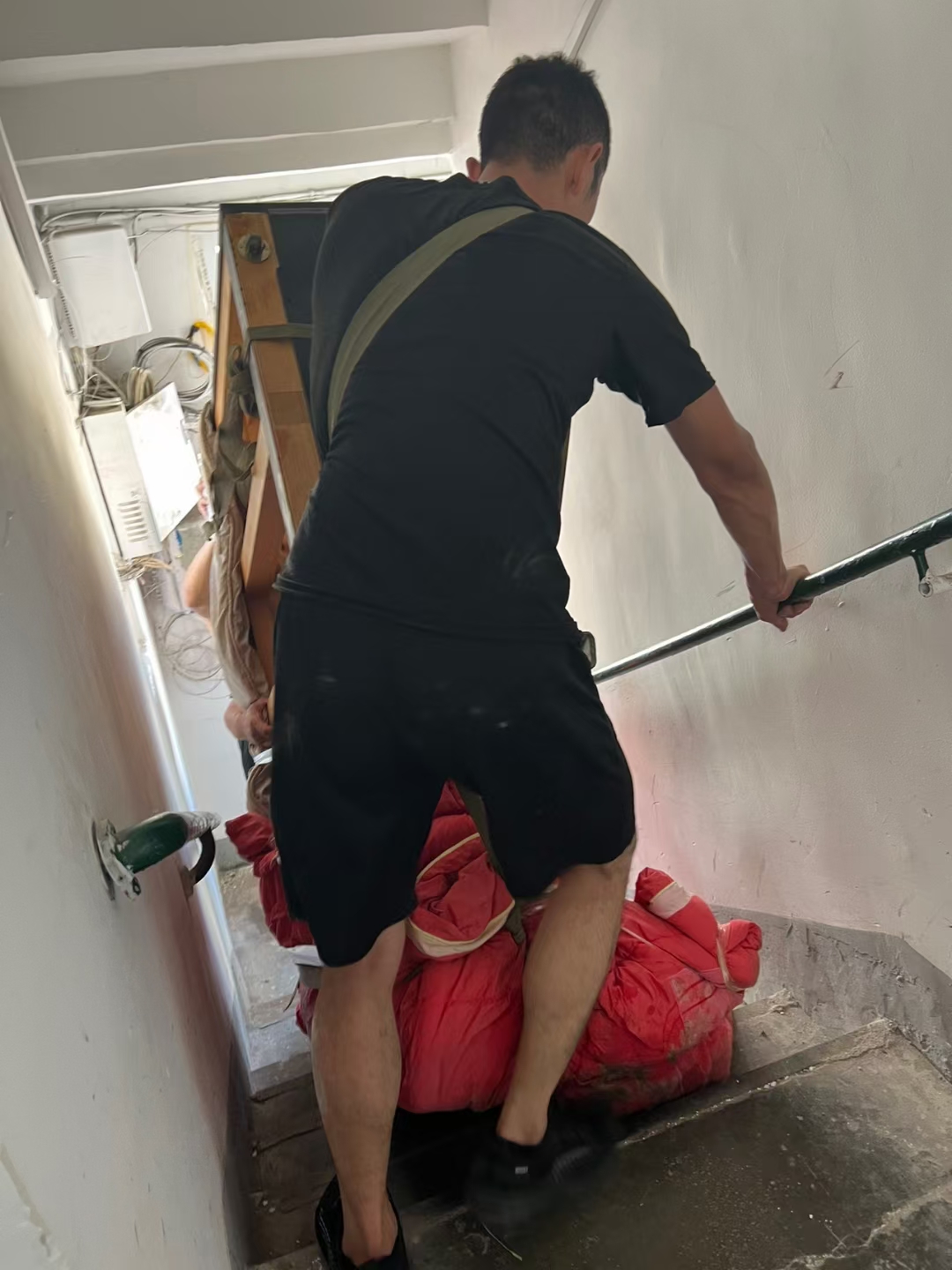 青島搬家公司遇到困難要如何面對 青島搬家公司遇到困難要如何面對