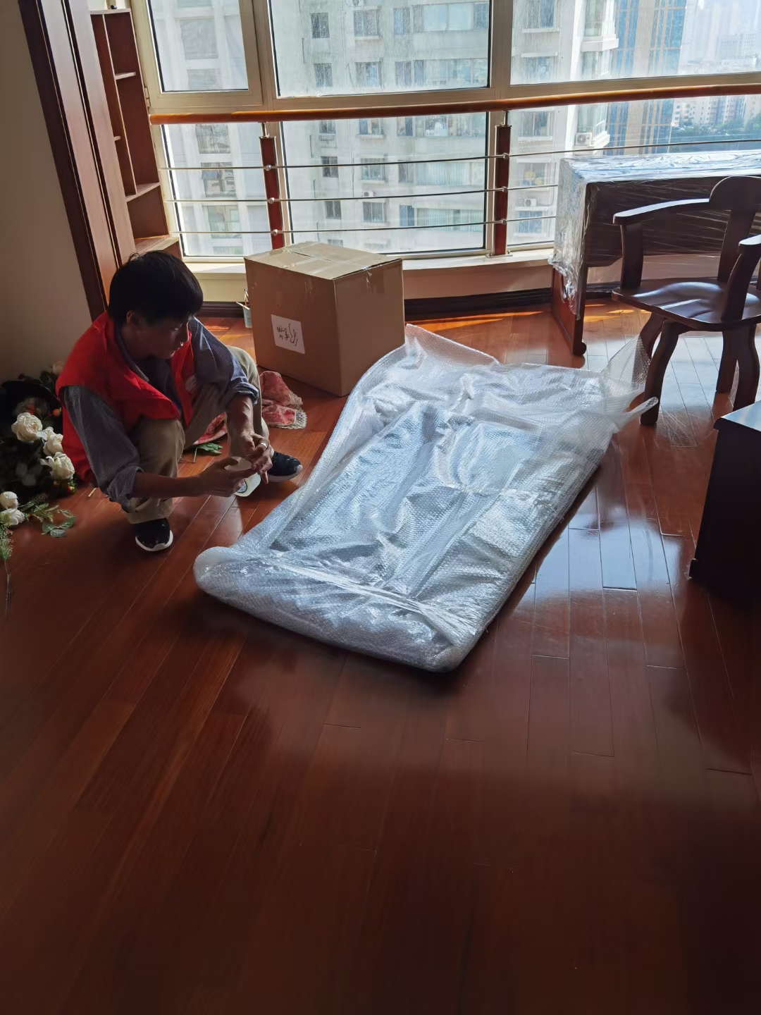 青島搬家公司幫你節(jié)省搬家費(fèi)用 青島搬家公司幫你節(jié)省搬家費(fèi)用